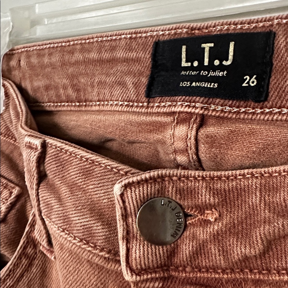 Letter to Juliet Genoa Vintage Wash Clay Flare Cropped Jeans - Picture 8 of 14